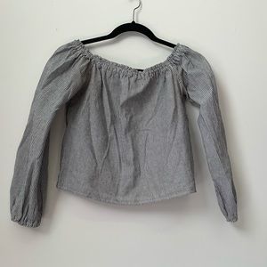 Brandy Melville cropped shirt